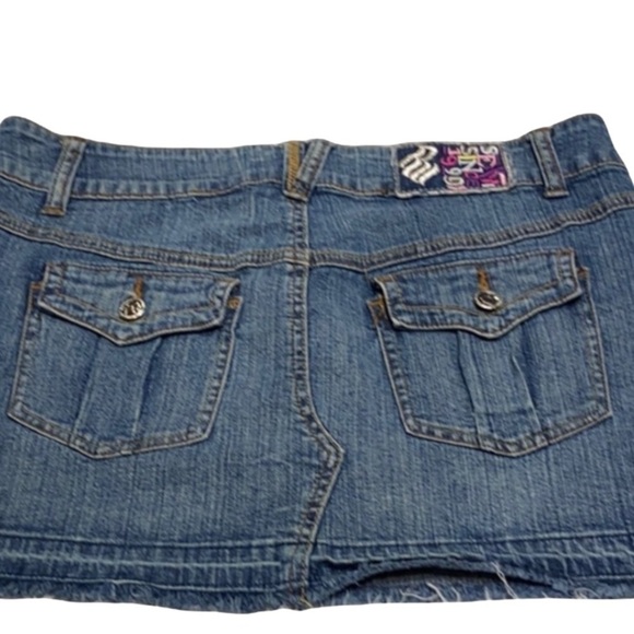 Vintage Y2K Rocawear Denim Logo Streetwear Grunge frayed Skirt SZ 9 - Picture 2 of 5